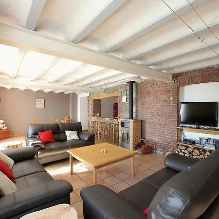 Farmhouse In Wellin Near Forest, Cleaning Included Holiday home *