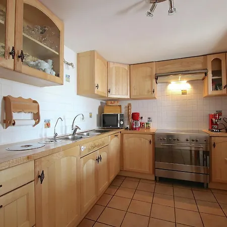 Farmhouse In Wellin Near Forest, Cleaning Included Holiday home *